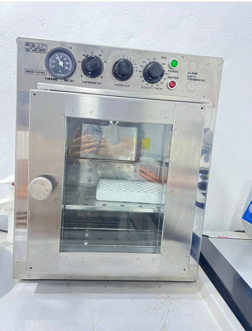 Hot Air Oven